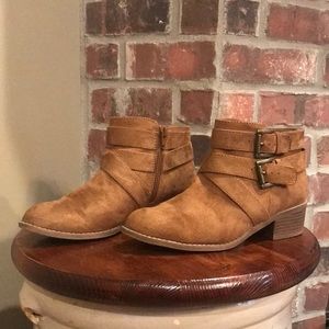 Big girls brown booties.